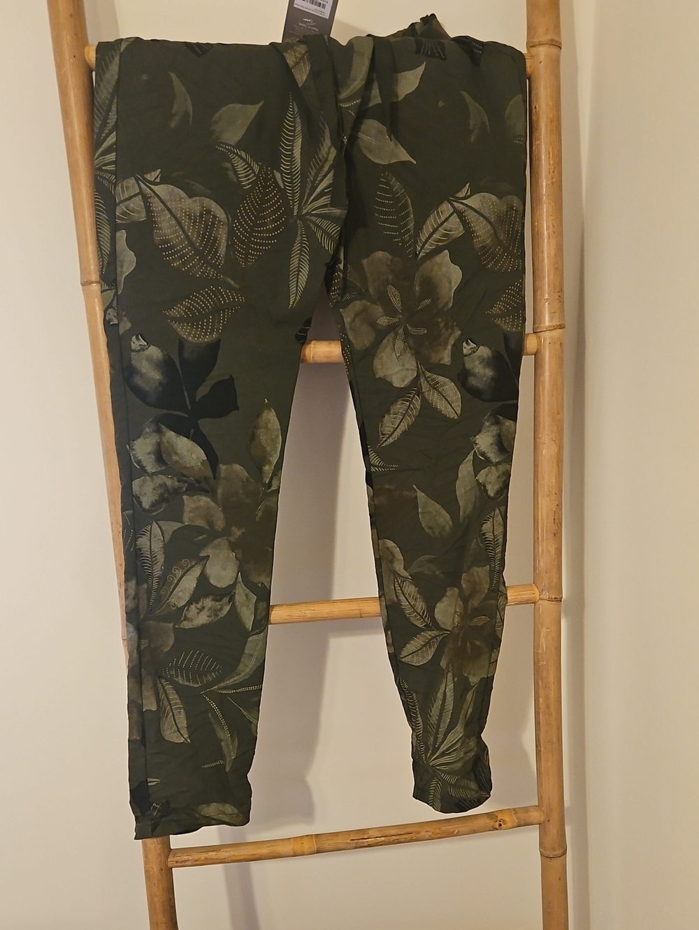 Olive Green Floral Print Jogger Pants for Women